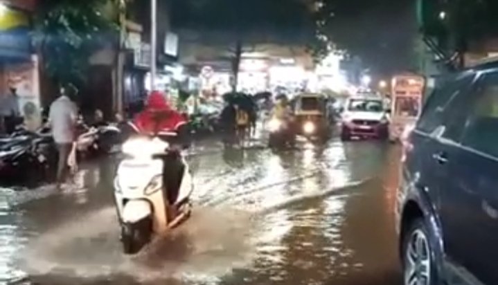 ಭಾರೀ ಮಳೆ ಹಿನ್ನೆಲೆ: ಉಡುಪಿ, ಕೊಡಗು ಜಿಲ್ಲೆಗಳಲ್ಲಿ ಶಾಲೆಗಳಿಗೆ ರಜೆ