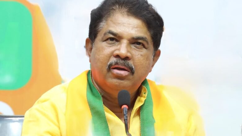 ವಿವಾದ ಸುಳಿಯಲ್ಲಿ ವಿಪಕ್ಷ ನಾಯಕ; ಅಶೋಕ್ ಅಕ್ರಮಗಳ ಬಗ್ಗೆ ಸಚಿವರಿಂದಲೇ ದಾಖಲೆಗಳ ಬಿಡುಗಡೆ