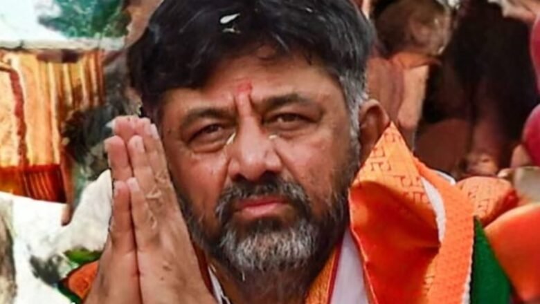 ಸನಾತನ ಬಗ್ಗೆ ಸಕಾರಾತ್ಮಕ ನಿಲುವು; ಮಹಾಕುಂಭ ಮೇಳದಲ್ಲಿಪವಿತ್ರ ಸ್ನಾನ ಮಾಡಿದ ಡಿಕೆಶಿ
