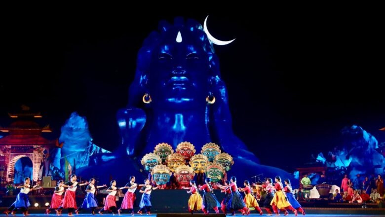 ಭಕ್ತಿ ವೈಭವ, ಸಾಂಸ್ಕೃತಿಕ ಸಂಭ್ರಮಕ್ಕೂ ಸಾಕ್ಷಿಯಾದ ಇಶಾ ‘ಶಿವರಾತ್ರಿ’