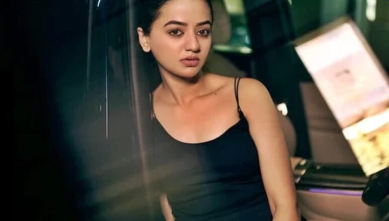 ‘ಕಾಜಲ್’ ದಿಟ್ಟ, ನಿರ್ಭೀತ ನಾರಿ..! ‘ಝ್ಯಾದಾ ಮತ್ ಉದ್’ ಸರಣಿ ಬಗ್ಗೆ ನಟಿ ಹೆಲ್ಲಿ ಶಾ ಮಾತು..