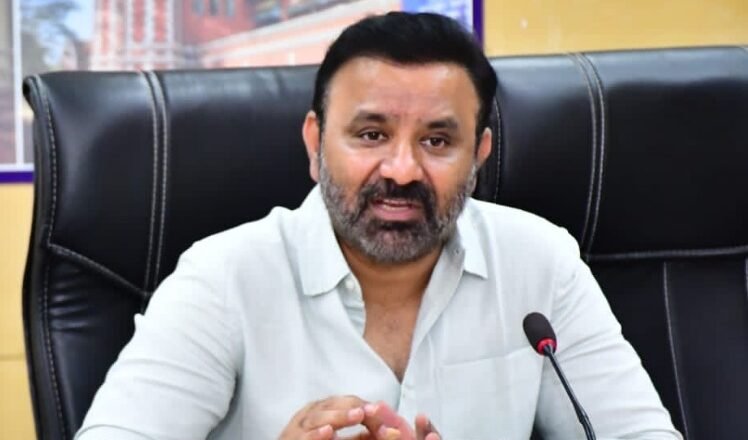 ಶ್ರಮಿಕ ವಸತಿಸಹಿತ ಶಾಲೆಗಳ ನಿರ್ಮಾಣ ಕಾಮಗಾರಿ ಟೆಂಡರ್ನಲ್ಲಿ ಗೋಲ್ ಮಾಲ್; ಬಿಜೆಪಿ ಆರೋಪ