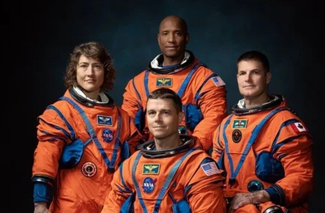 ಐತಿಹಾಸಿಕ ಚಂದ್ರಯಾನ ಬಳಿಕ ಆರ್ಟೆಮಿಸ್ ಸಿಬ್ಬಂದಿ ಸುರಕ್ಷಿತ ವಾಪಸ್