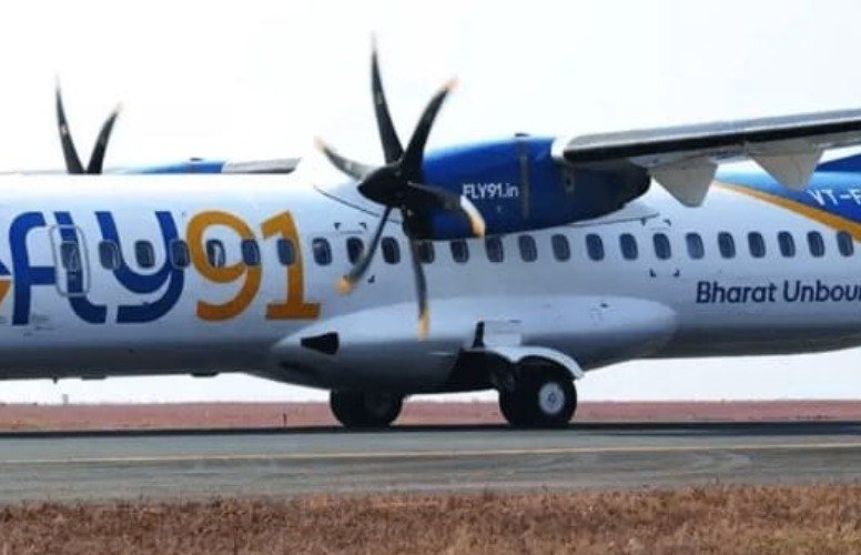 ಹುಬ್ಬಳ್ಳಿ ಲ್ಯಾಂಡಿಂಗ್ ವಿಫಲ: 3 ಗಂಟೆ ಆಕಾಶದಲ್ಲೇ ಸುತ್ತಾಡಿದ ವಿಮಾನ