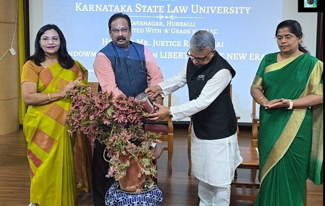 ‘ಜನಸಾಮಾನ್ಯರಿಗೆ ಹಕ್ಕುಗಳ ರಕ್ಷಣೆ ಬಗ್ಗೆ ಅರಿವು ಮೂಡಿಸಬೇಕು’: KSLU ಕುಲಪತಿ ಪ್ರೊ. ಡಾ. ಸಿ. ಬಸವರಾಜು