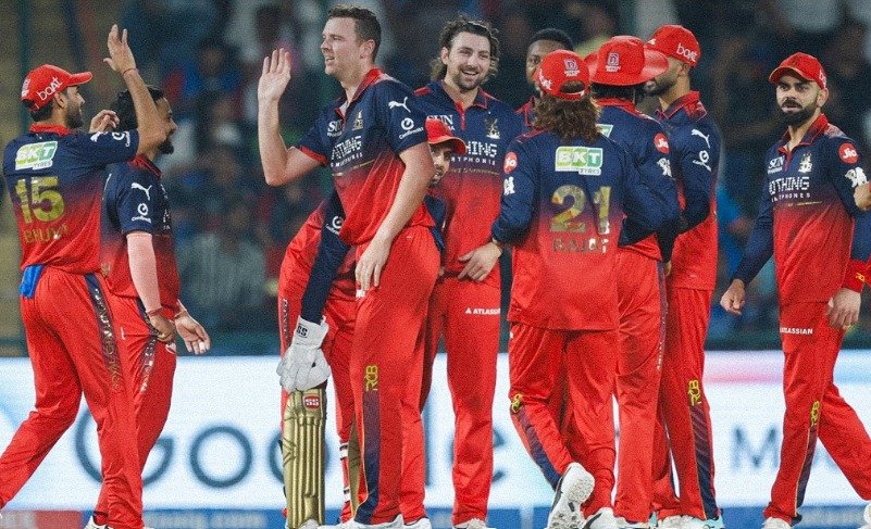 DC ವಿರುದ್ಧ RCB ಭರ್ಜರಿ ಗೆಲುವು: 75ಕ್ಕೆ ಆಲೌಟ್ ಡೆಲ್ಲಿ, 6.3 ಓವರ್‌ನಲ್ಲಿ ತಲುಪಿದ ಗುರಿ