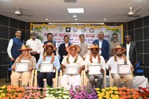 ಹವಾಮಾನ ವೈಪರೀತ್ಯ ತಡೆಗೆ ಲಾವಂಚ ಬೆಳೆ ಪರಿಣಾಮಕಾರಿ: ಅಶೋಕ್ ದಳವಾಯಿ