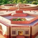 ಪ್ರತಿಪಕ್ಷಗಳ ಗದ್ದಲ: ಸಂಸತ್‌ ಕಲಾಪಕ್ಕೆ ಅಡ್ಡಿ, ಎನ್‌ಡಿಎ ಸಂಸದರಿಂದಲೂ ಪ್ರತಿಭಟನಾ ಮೆರವಣಿಗೆ