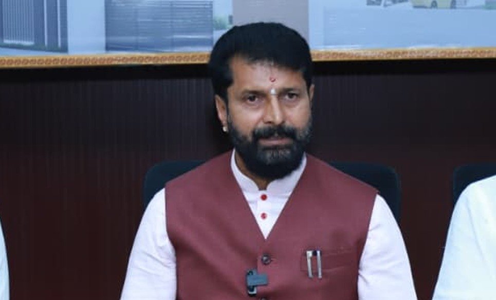 ಪೌರಕಾರ್ಮಿಕರ ಶ್ರಮಕ್ಕೆ ಗೌರವ ನೀಡುವುದು ಸಮಾಜದ ಜವಾಬ್ದಾರಿ: ಡಾ.C.T.ರವಿ