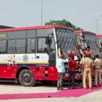 ಗೌರಿ-ಗಣೇಶ ಹಬ್ಬಕ್ಕೆ ಕೆಎಸ್‌ಆರ್‌ಟಿಸಿಯ ಭರ್ಜರಿ ಸಿದ್ಧತೆ; ಬೆಂಗಳೂರಿನಿಂದ 2,400 ಹೆಚ್ಚುವರಿ ಬಸ್‌ಗಳ ವ್ಯವಸ್ಥೆ