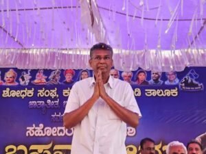 ಅಹಿಂದ ಯಾರ ಆಸ್ತಿಯೂ ಅಲ್ಲ’: ಸಮಾವೇಶಕ್ಕೆ ಗೈರಾಗಿದ್ದಕ್ಕೆ ಸತೀಶ್ ಜಾರಕಿಹೊಳಿ ಸ್ಪಷ್ಟನೆ